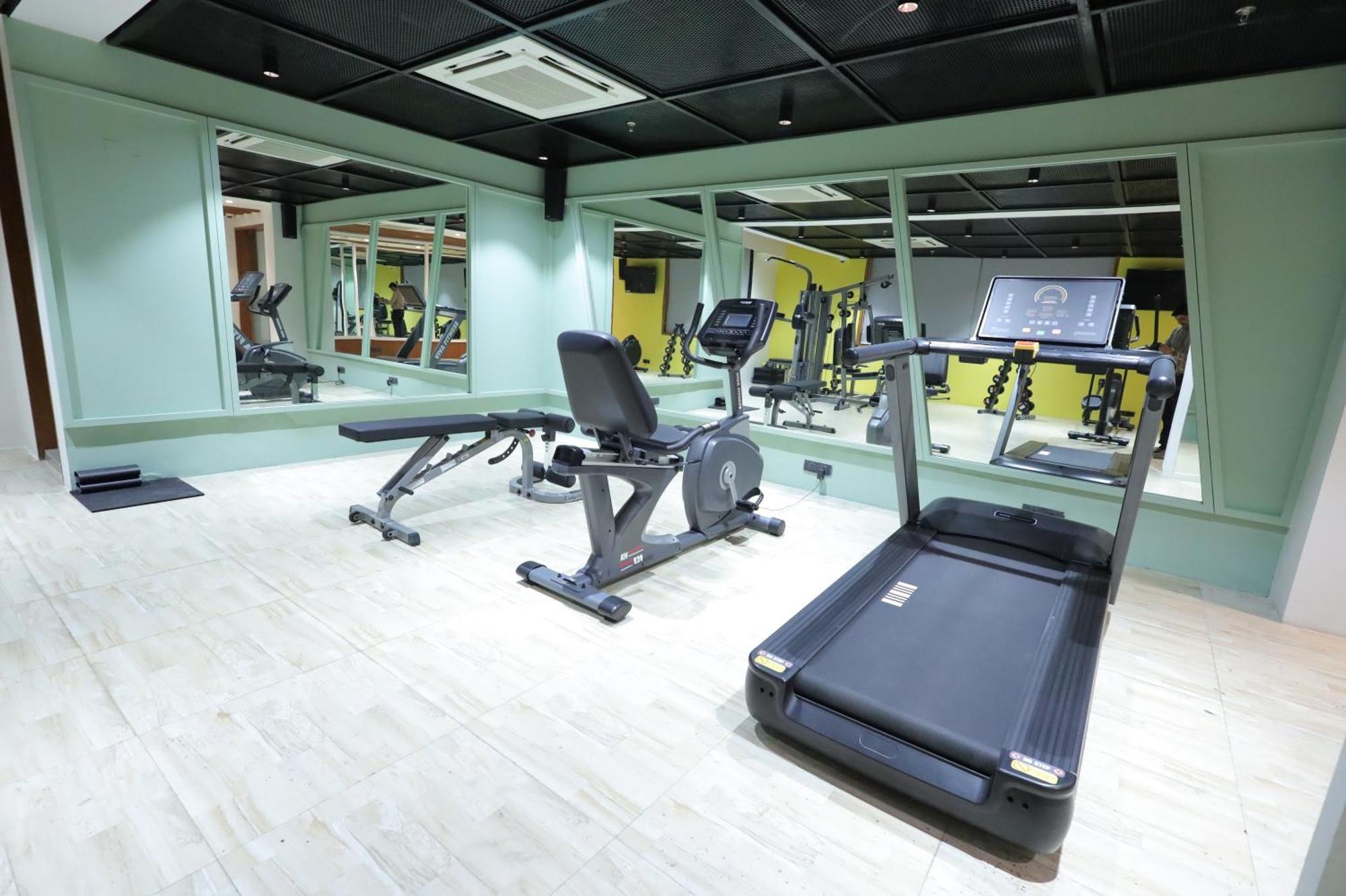 Ramada Encore By Wyndham Viramgam Exterior photo